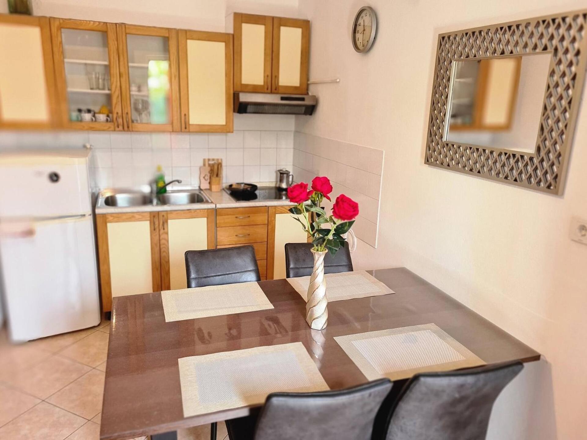 Apartments Bugi باشْكا المظهر الخارجي الصورة