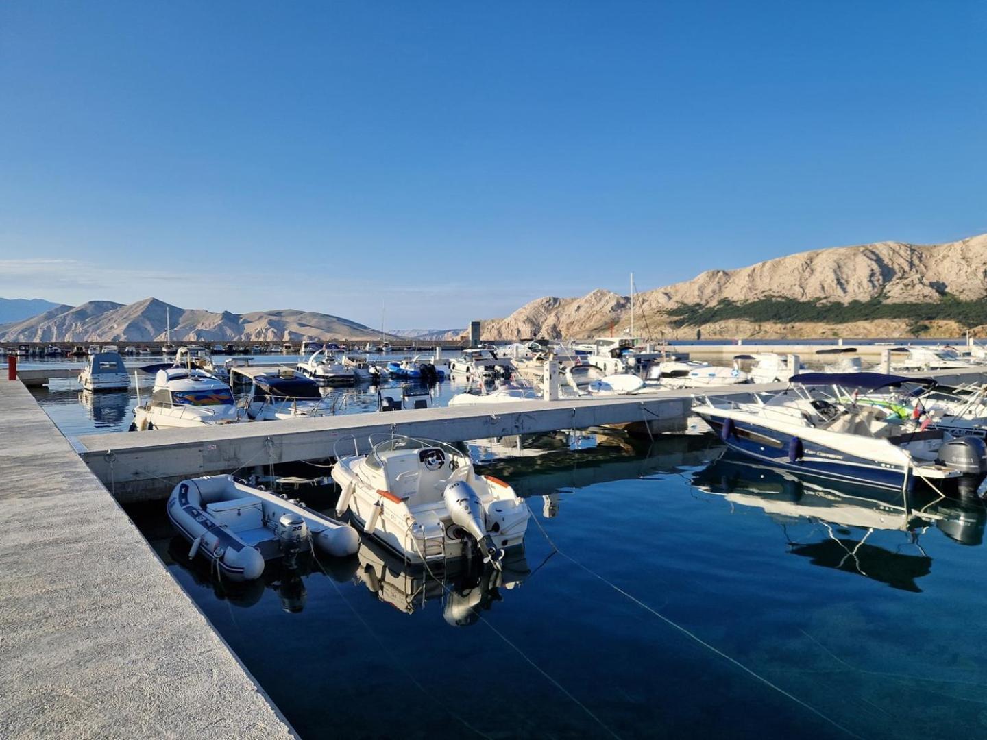Apartments Bugi باشْكا المظهر الخارجي الصورة